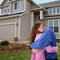 Hugging-couple640x480_small_square